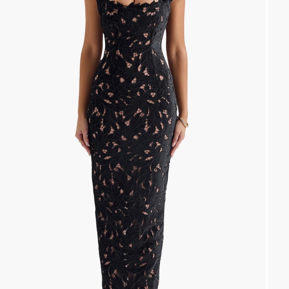 House of CB - TIFF velvet lace bodycon gown